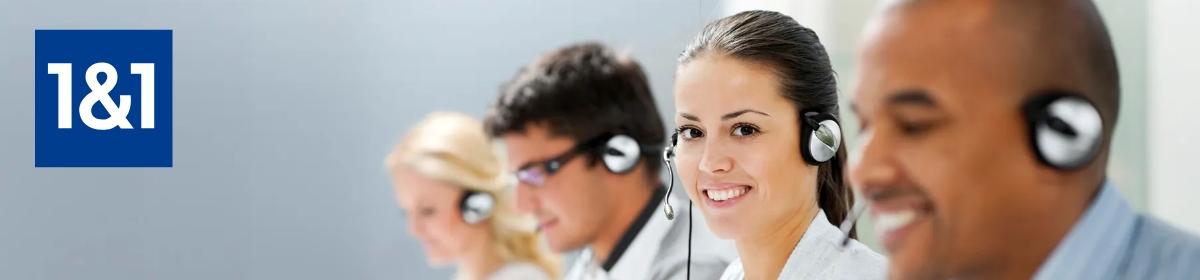 mitarbeiterinnen im callcenter